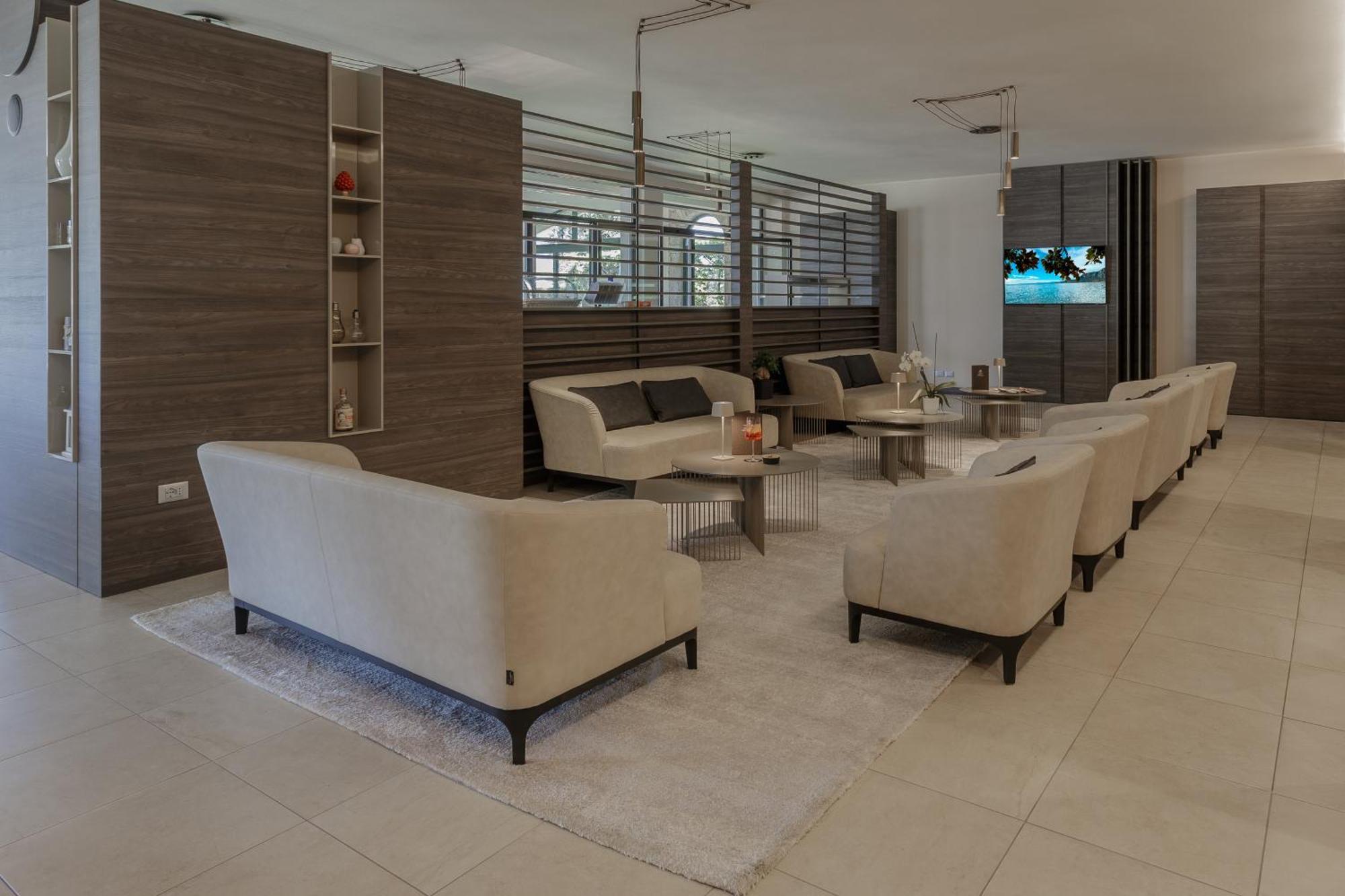 Veronesi 3* Brenzone sul Garda